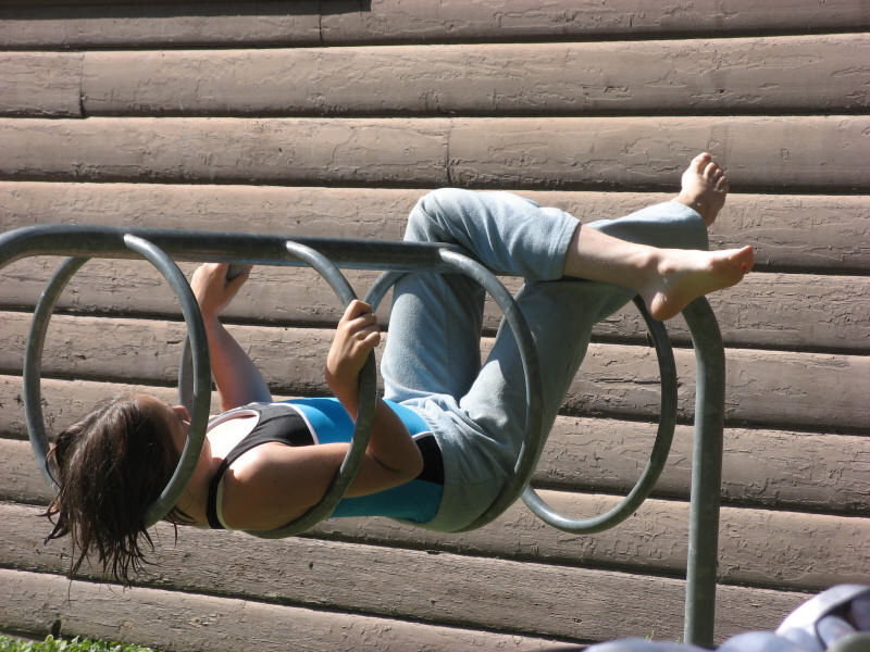2007 07 13 Rhiannon Defies Gravity