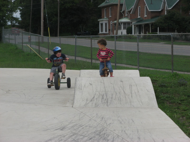 2007 07 20 Skate Park ScooterRuby 1