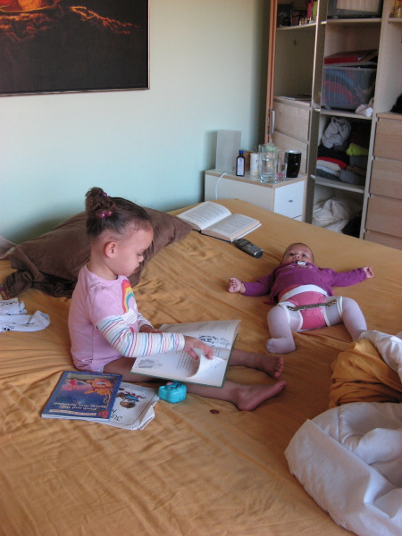2007 10 17 Ruby Reads to Harper
